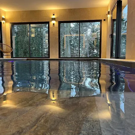 Avec Bain à Remous Privatif, Proche Du Golf Et Piscine Réservée - Confort Et Activités Garanties - Fr-1-582-373