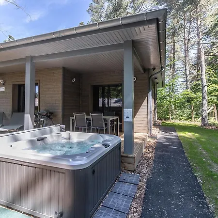 Country house Avec Bain A Remous Privatif, Proche Du Golf Et Piscine Reservee - Confort Et Activites Garanties