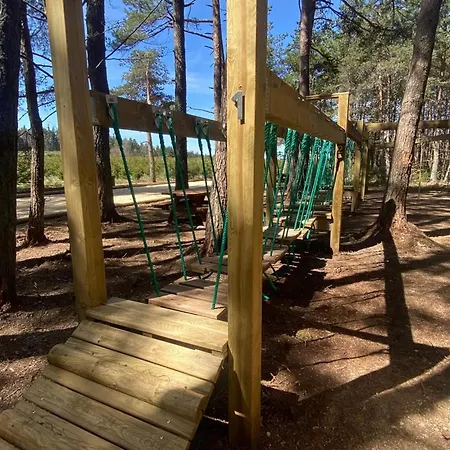 Avec Bain à Remous Privatif, Proche Du Golf Et Piscine Réservée - Confort Et Activités Garanties - Fr-1-582-373 Le Chambon-sur-Lignon