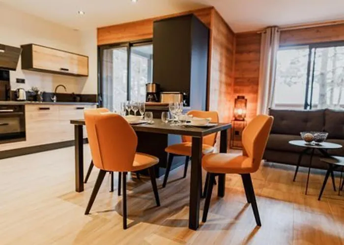 Avec Bain à Remous Privatif, Proche Du Golf Et Piscine Réservée - Confort Et Activités Garanties - Fr-1-582-373 Hébergement de vacances Le Chambon-sur-Lignon